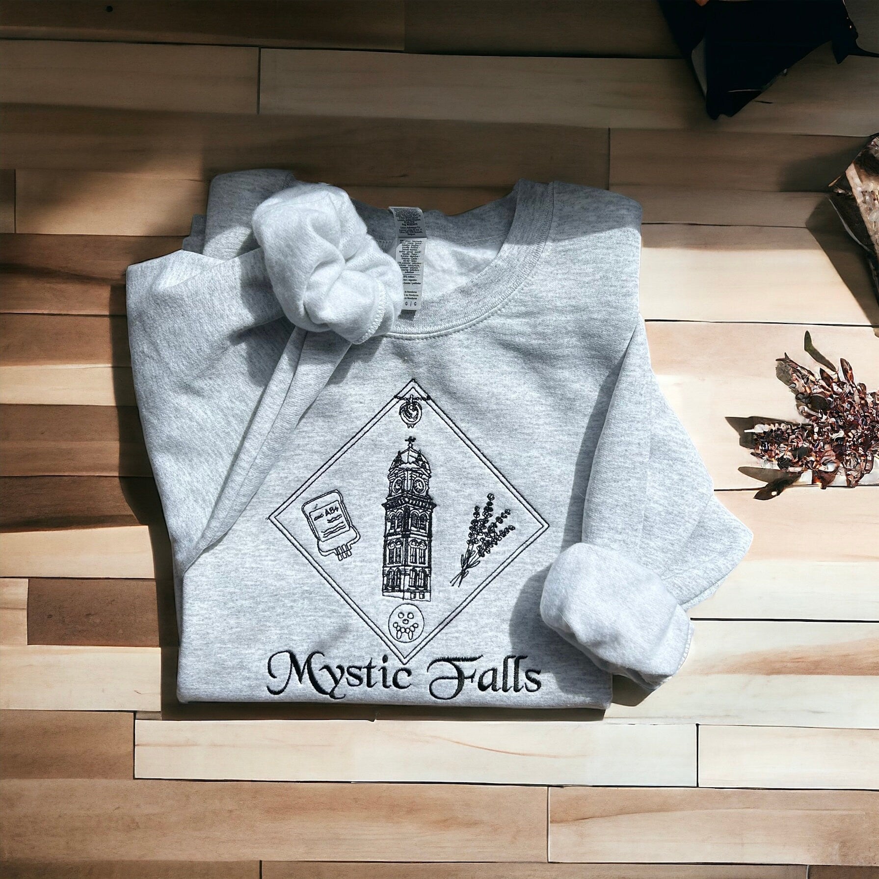 Mystic Falls l Vampire Diaries l TVD l Crewneck l Embroidered