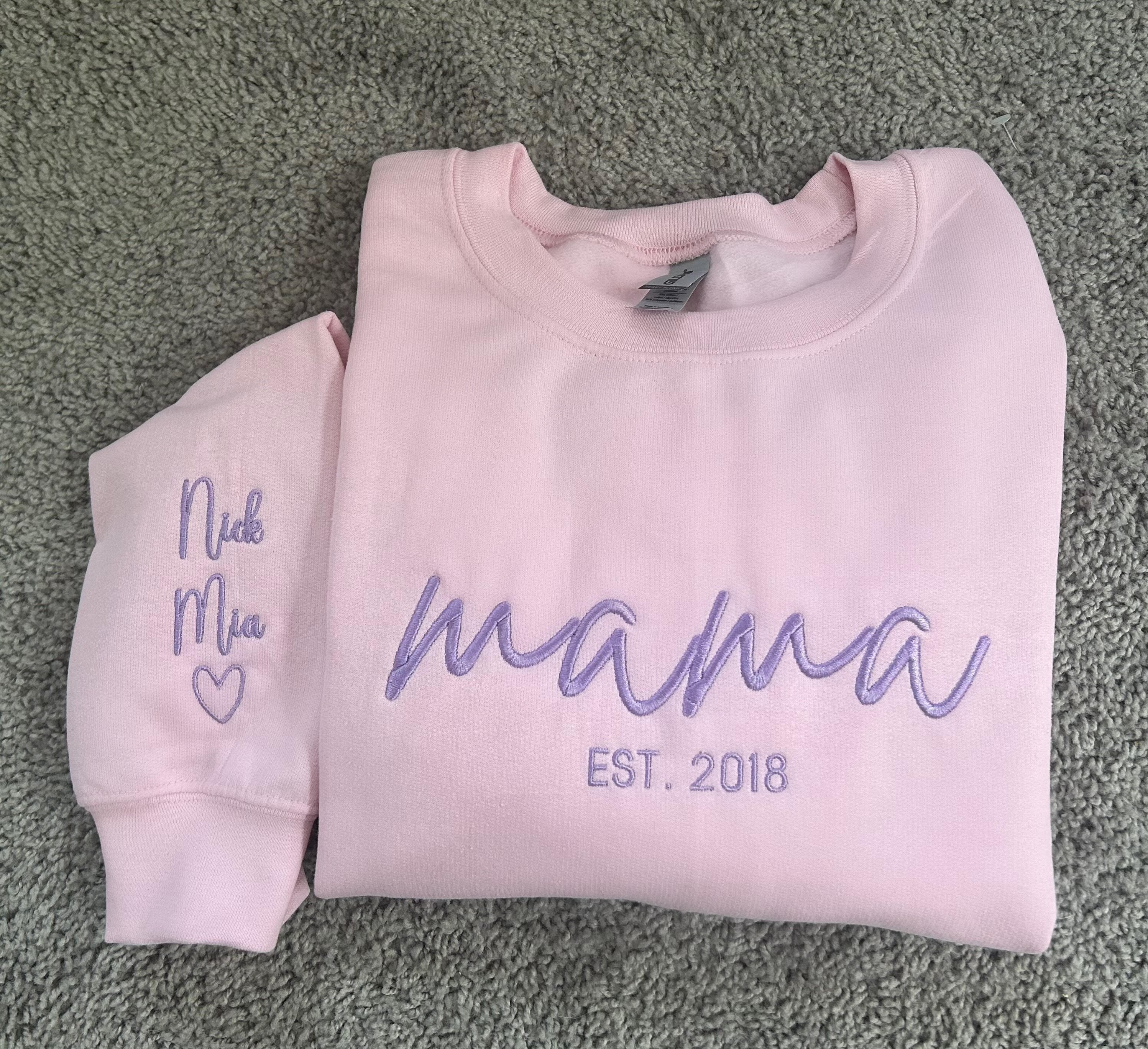Mama Embroidered Crewneck, Gifts for her, Gifts for mom, mama, gifts for mama.