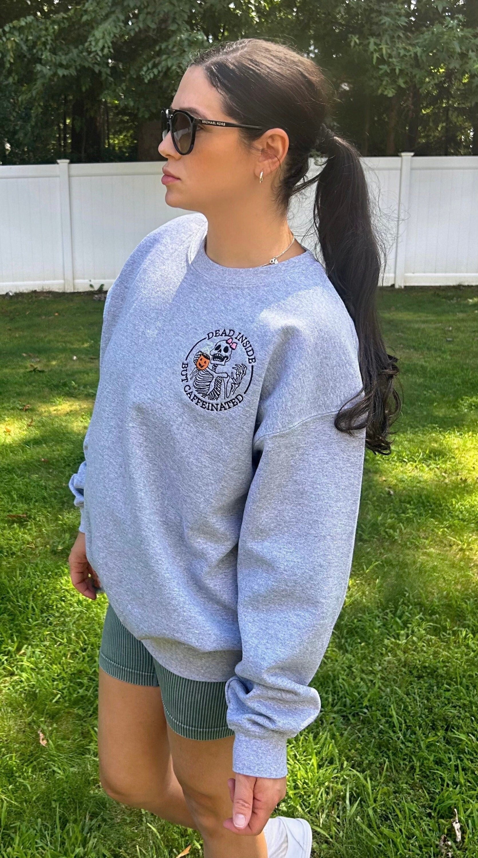 Embroidered Crewneck Dead Inside Skeleton Design Graphic Sweatshirt Statement Pullover Gothic Sweatshirt Unique Gift for Her Spooky Season